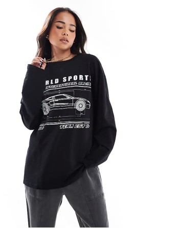 long sve skate top with world sports car graphic in black