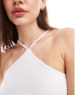 cross neck top in white
